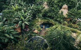Yay Sustainable Restaurant-lodge